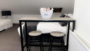 Lovely 1-Bed Studio in Walthamstow London